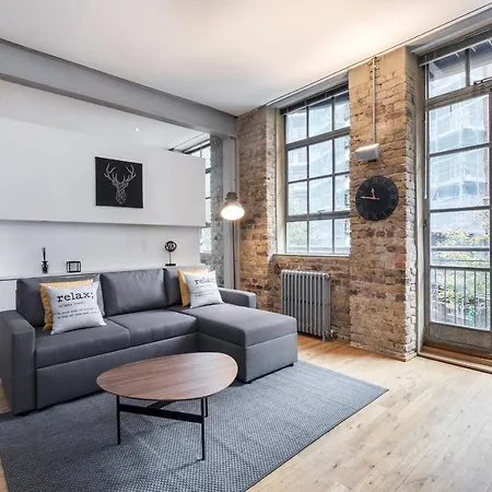 Silk House, Really Cool Warehouse One Bedroom Apartment In Clerkenwell